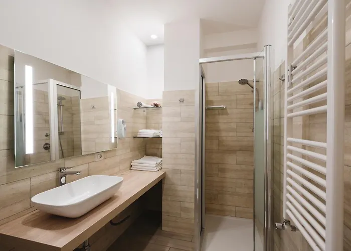 Maison 150 Appartement *